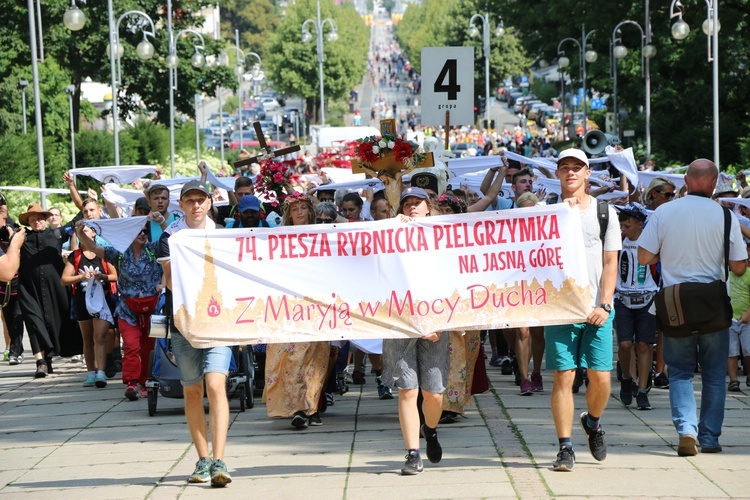 74. Piesza Rybnicka Pielgrzymka. Pątnicy u celu