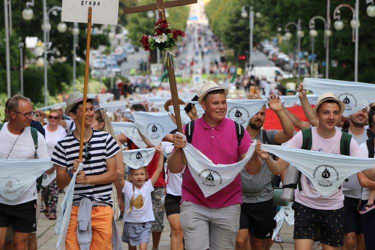 74. Piesza Rybnicka Pielgrzymka. Pątnicy u celu