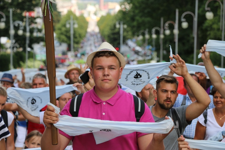 74. Piesza Rybnicka Pielgrzymka. Pątnicy u celu