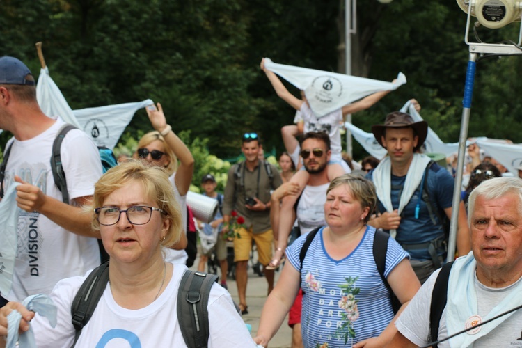 74. Piesza Rybnicka Pielgrzymka. Pątnicy u celu