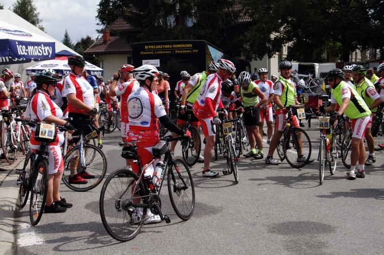 Rozpoczęcie 11. Góralskiej Pielgrzymki Rowerowej z Giewontu na Hel