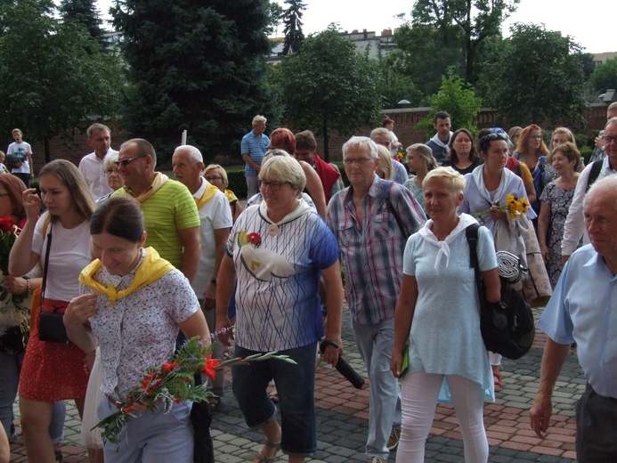 74. Rybnicka Pielgrzymka - powitanie w bazylice