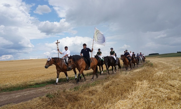 Goj. 10. Pielgrzymka konna do kapliczki Matki Bożej Bolesnej