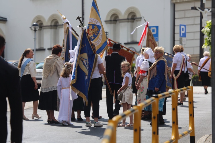 Mikołów. I rocznica koronacji Matki Bożej