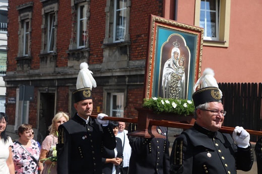 Mikołów. I rocznica koronacji Matki Bożej