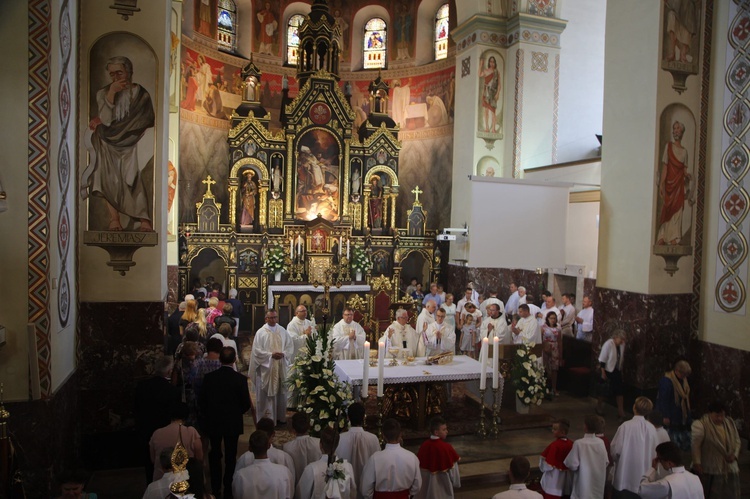 Mikołów. I rocznica koronacji Matki Bożej