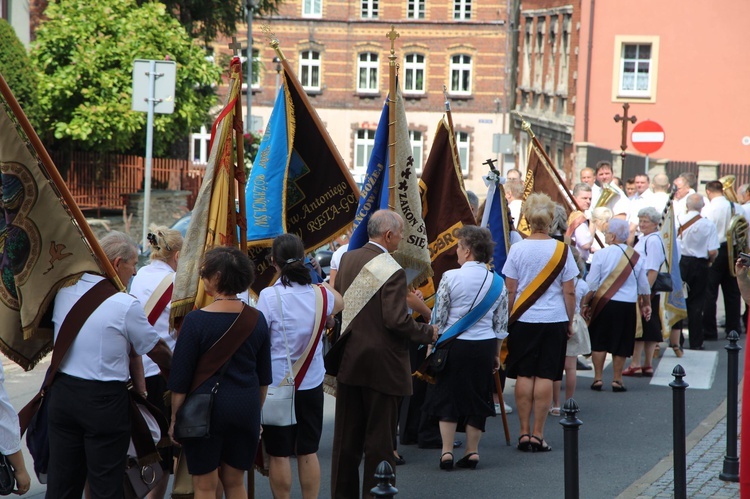 Mikołów. I rocznica koronacji Matki Bożej