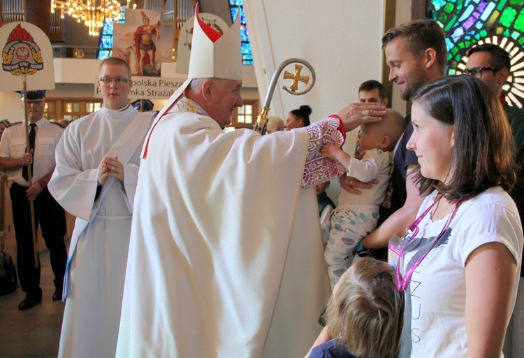 Rodziny i strażacy już na szlaku