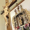 ▲	Przepiękna krotoszycka nastawa ołtarzowa przypomina tę z kościoła Mariackiego w Krakowie.