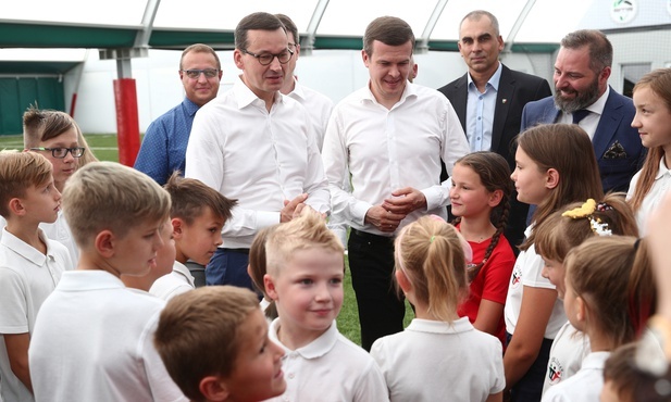 Morawiecki: Chcemy tworzyć warunki do rozwoju dla młodych ludzi