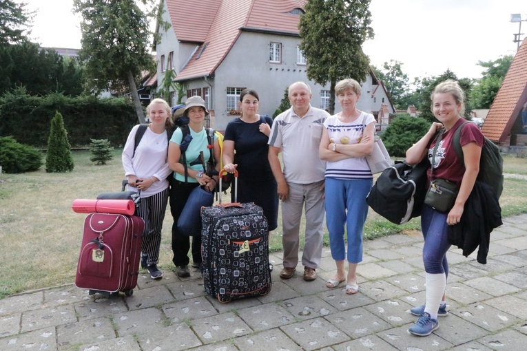 Pielgrzymi z Kaszub na noclegu w Świeciu
