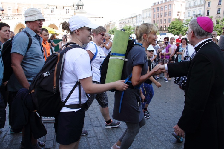 Wyjście 39. Pieszej Pielgrzymki Krakowskiej na Jasną Górę