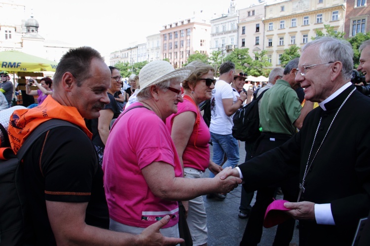 Wyjście 39. Pieszej Pielgrzymki Krakowskiej na Jasną Górę