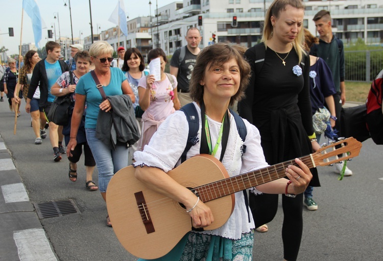 Świątynia Opatrzności Bożej na trasie "siedemnastek"