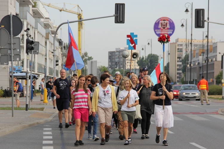 Świątynia Opatrzności Bożej na trasie "siedemnastek"