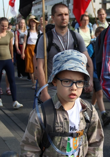 Świątynia Opatrzności Bożej na trasie "siedemnastek"