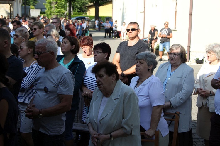 28. Piesza Pielgrzymka Bielsko-Żywiecka na Jasną Górę - Msza św. w Hałcnowie - 2019