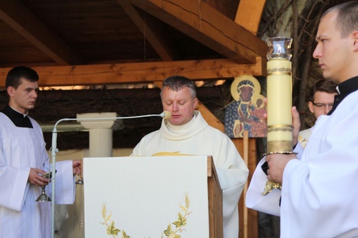 28. Piesza Pielgrzymka Bielsko-Żywiecka na Jasną Górę - Msza św. w Hałcnowie - 2019