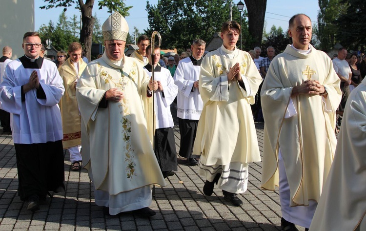 28. Piesza Pielgrzymka Bielsko-Żywiecka na Jasną Górę - Msza św. w Hałcnowie - 2019