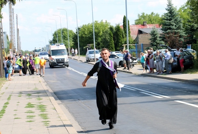 Wyjście pielgrzymki diecezji radomskiej cz. 2