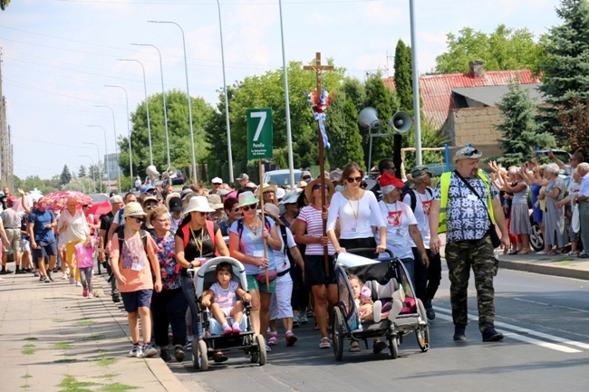 Wyjście pielgrzymki diecezji radomskiej cz. 2