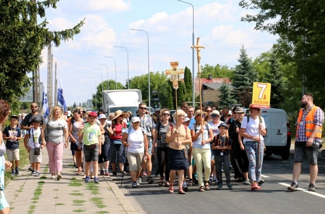 Wyjście pielgrzymki diecezji radomskiej cz. 2