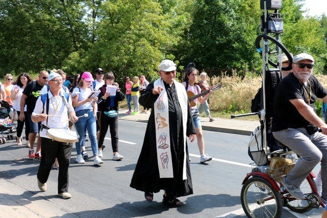 Wyjście pielgrzymki diecezji radomskiej cz. 2