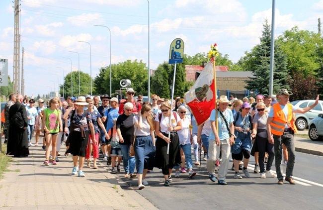 Wyjście pielgrzymki diecezji radomskiej cz. 2