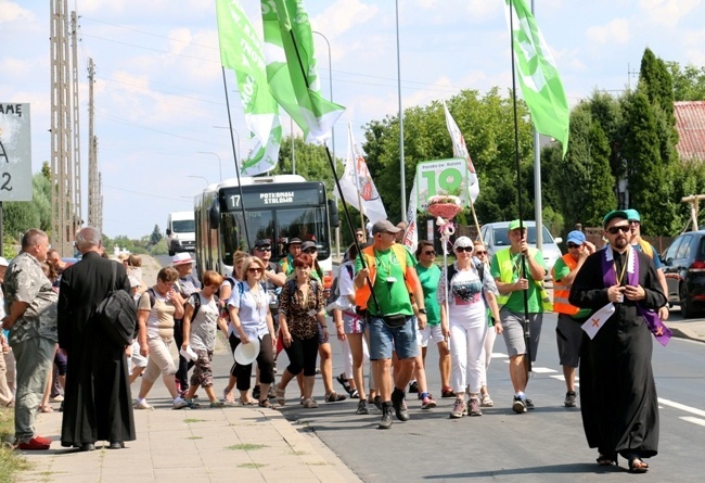 Wyjście pielgrzymki diecezji radomskiej cz. 2