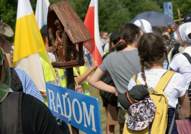 Wyjście pielgrzymki diecezji radomskiej cz. 1