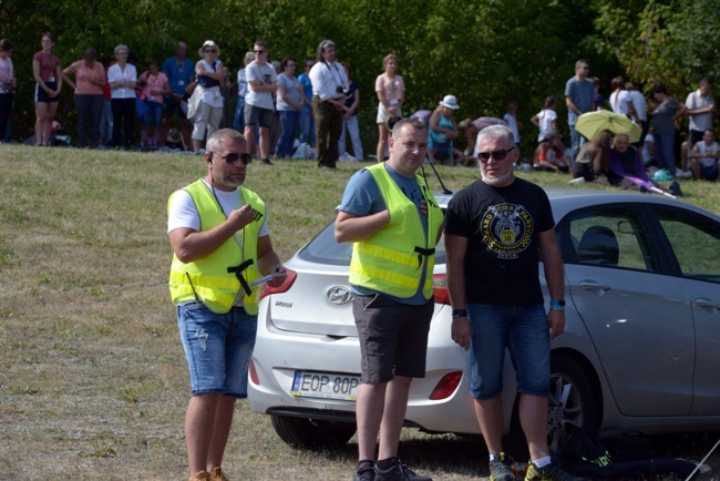 Wyjście pielgrzymki diecezji radomskiej cz. 1