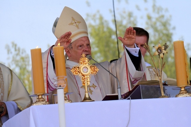 Wyjście pielgrzymki diecezji radomskiej cz. 1