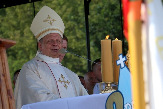 Wyjście pielgrzymki diecezji radomskiej cz. 1