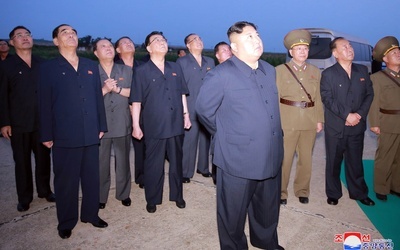 Kim Dzong Un: Testy rakietowe są ostrzeżeniem dla USA i Korei Płd.