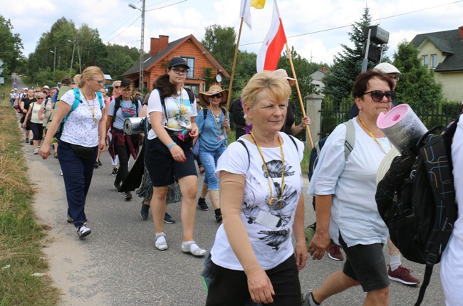 Kolumna skarżyska radomskiej pielgrzymki