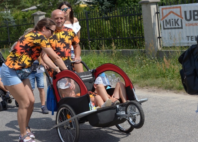 Kolumna skarżyska radomskiej pielgrzymki