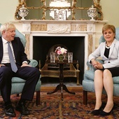 Spotkanie Borisa Johnsona z Nicolą Sturgeon w Edynburgu nie napawa optymizmem.