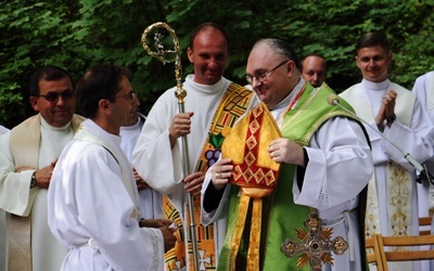 Bp Mastalski: Kolana mają was boleć!