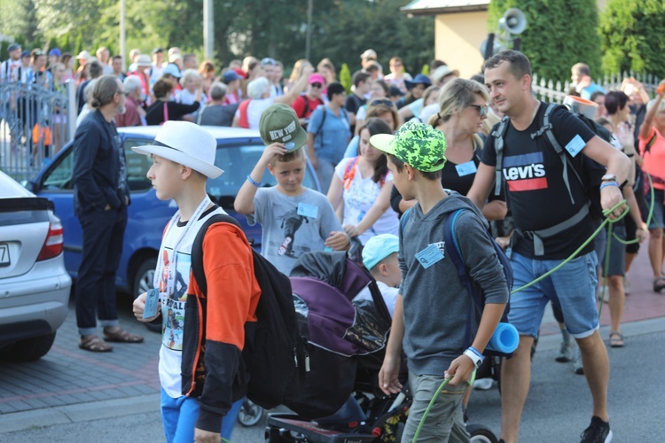 33. Pielgrzymka Dekanatu Andrychowskiego wyrusza na Jasną Górę - 2019