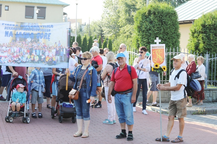 33. Pielgrzymka Dekanatu Andrychowskiego wyrusza na Jasną Górę - 2019