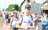 Pielgrzymi hałcnowscy na trasie - w Pisarzowicach - 2019
