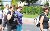 Pielgrzymi hałcnowscy na trasie - w Pisarzowicach - 2019