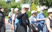 Pielgrzymi hałcnowscy na trasie - w Pisarzowicach - 2019