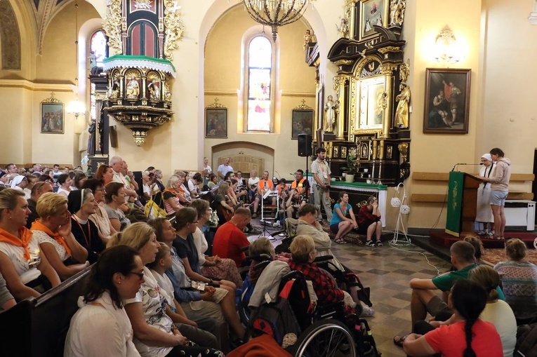 Wspólnota III. Msza św. w Wolbromiu