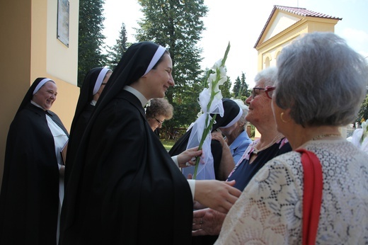 Śluby wieczyste sióstr dominikanek
