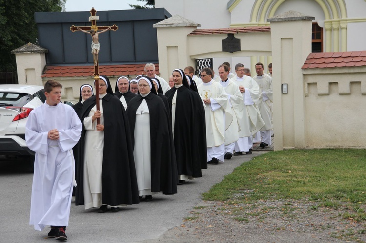 Śluby wieczyste sióstr dominikanek
