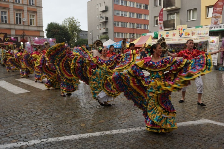 XXVIII Festiwal Folkloru w Strzegomiu