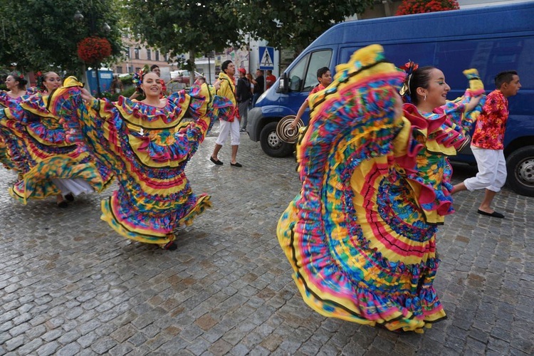 XXVIII Festiwal Folkloru w Strzegomiu