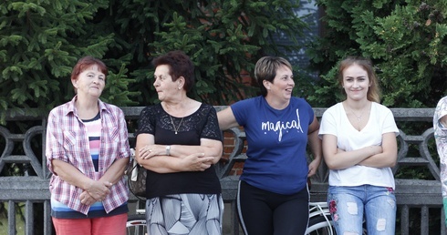 Apel "pomarańczy"