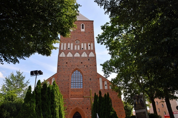 Kościół Mariacki w Sławnie po remoncie